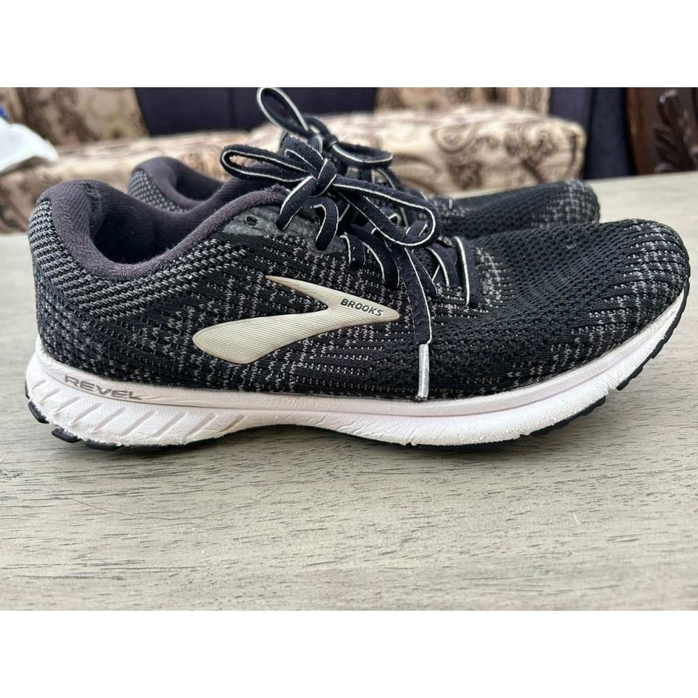 Brooks Revel 3 Womens Running Shoes Black White Knit 1203021B012 Size 9 Medium B - Picture 12 of 12